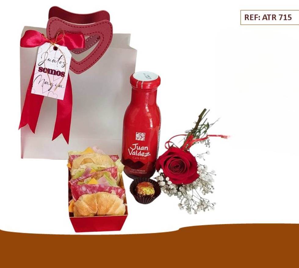 Desayuno amor y amistad detalle enamorado